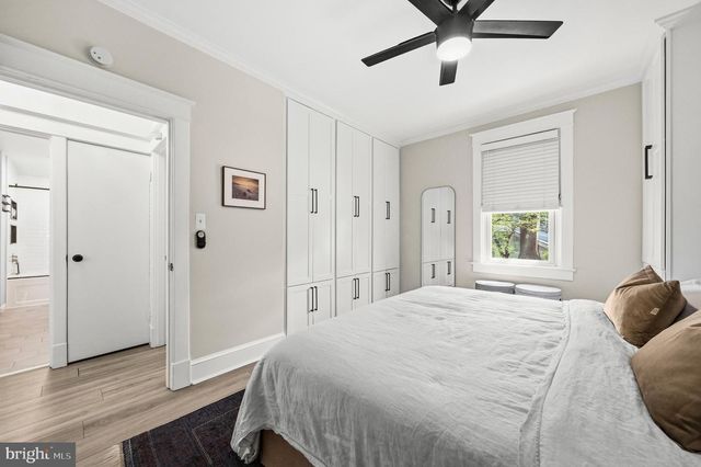 1129 19TH ST S, Arlington, VA 22202