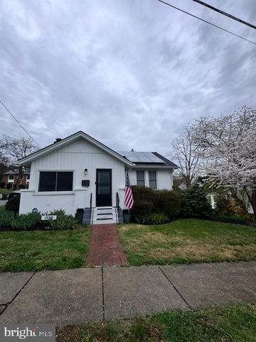 1129 19TH ST S, Arlington, VA 22202