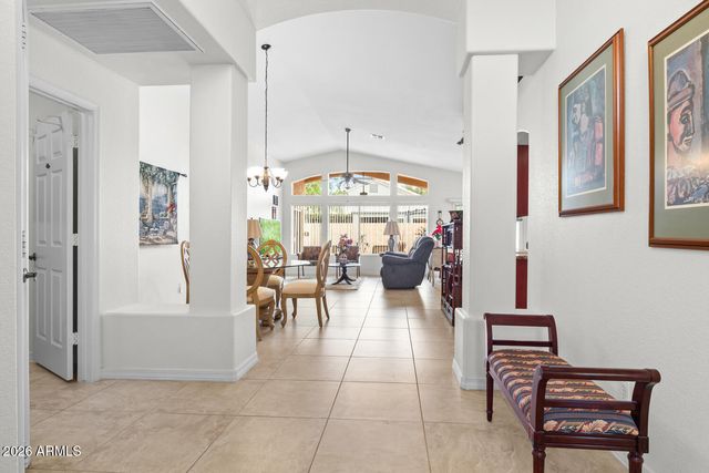 13984 W PAIUTE Trail, Surprise, AZ 85374