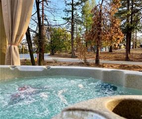 33064 Arrowbear, Running Springs, CA 92382