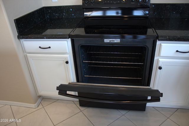 1043 S ROCKWELL Street, Gilbert, AZ 85296