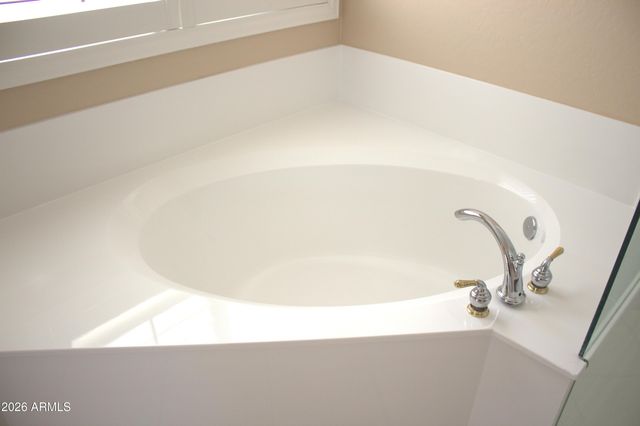 1043 S ROCKWELL Street, Gilbert, AZ 85296