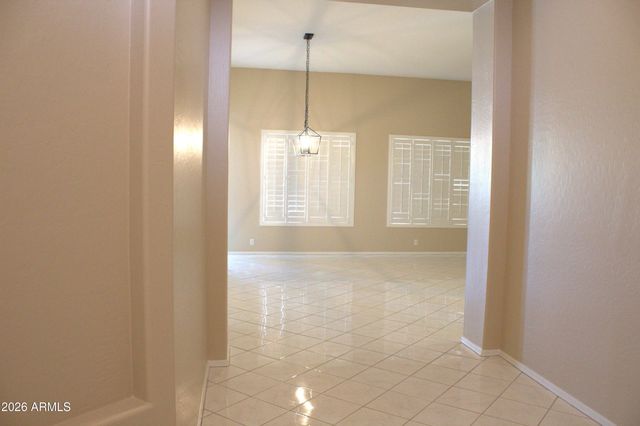 1043 S ROCKWELL Street, Gilbert, AZ 85296