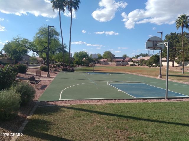 1043 S ROCKWELL Street, Gilbert, AZ 85296