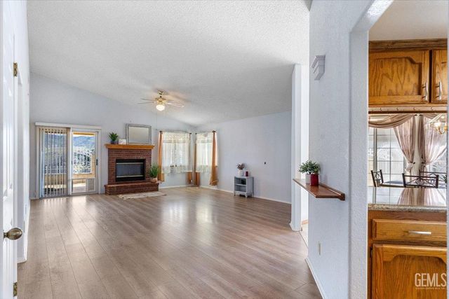 20012 Bald Mountain Drive, Tehachapi, CA 93561