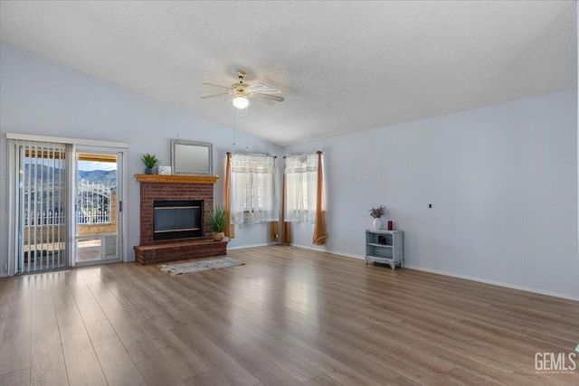 20012 Bald Mountain Drive, Tehachapi, CA 93561