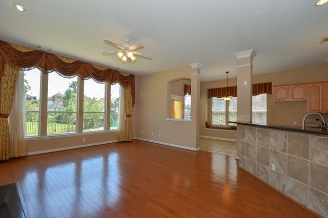 14207 Ashmore Reef Court, Sugar Land, TX 77498