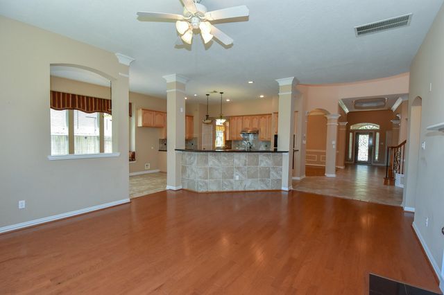 14207 Ashmore Reef Court, Sugar Land, TX 77498