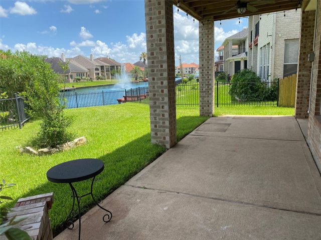 14207 Ashmore Reef Court, Sugar Land, TX 77498
