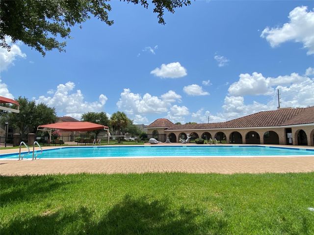 14207 Ashmore Reef Court, Sugar Land, TX 77498