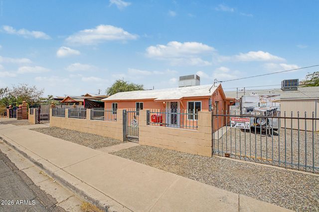 1722 S 7TH Avenue, Phoenix, AZ 85007