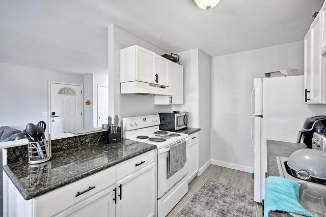 1653 Pentecost Way 12, San Diego, CA 92105