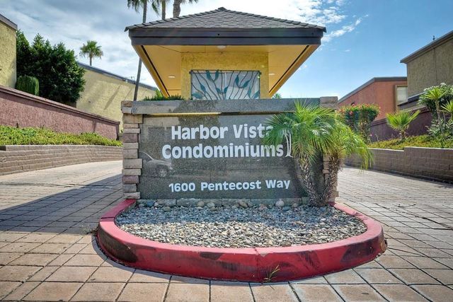 1653 Pentecost Way 12, San Diego, CA 92105