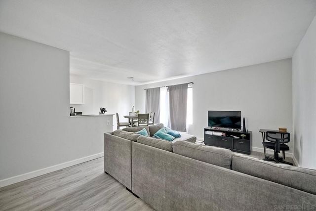 1653 Pentecost Way 12, San Diego, CA 92105