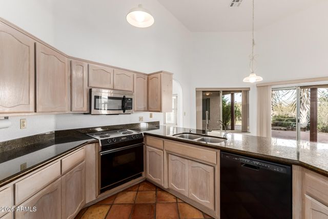 8517 N KILLDEER Place, Casa Grande, AZ 85194