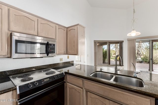 8517 N KILLDEER Place, Casa Grande, AZ 85194