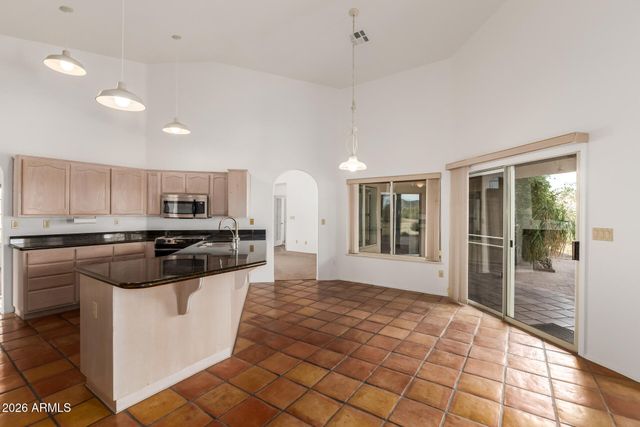 8517 N KILLDEER Place, Casa Grande, AZ 85194