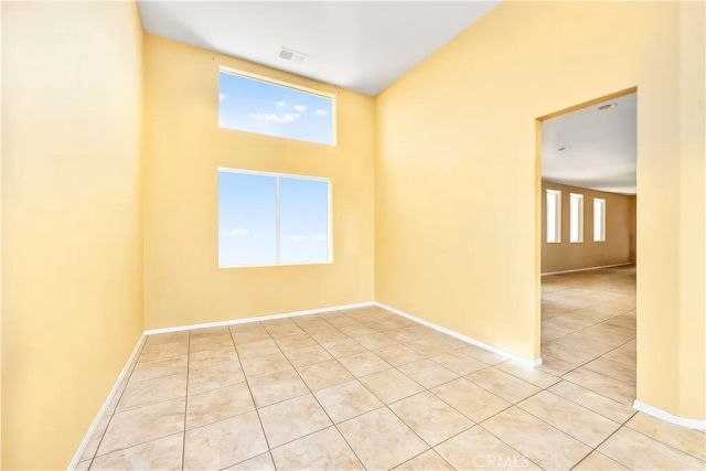 1721 Caseros, San Jacinto, CA 92582