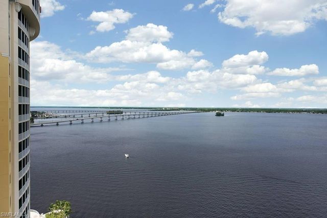 2797 1st ST # 2002, Fort Myers, FL 33916