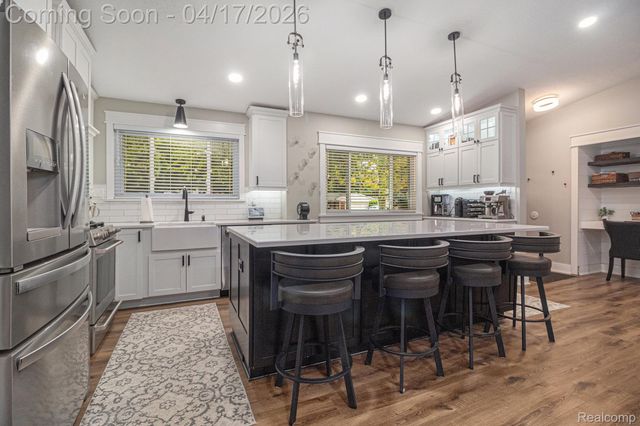 16643 Whitby Street, Livonia, MI 48154