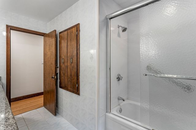 6 Mapleton St, Acushnet, MA 02743
