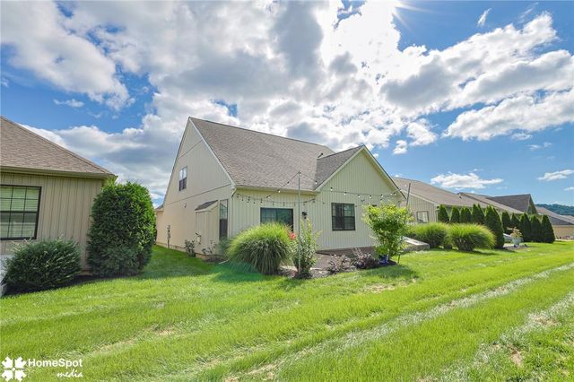 3551 Daylily Drive, Upper Milford Twp, PA 18049