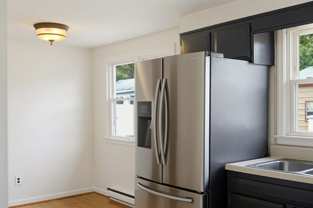 5834 BROAD ST, Mt Jackson, VA 22842