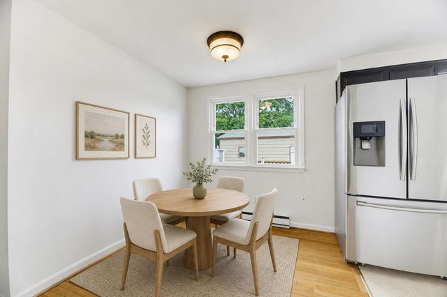 5834 BROAD ST, Mt Jackson, VA 22842