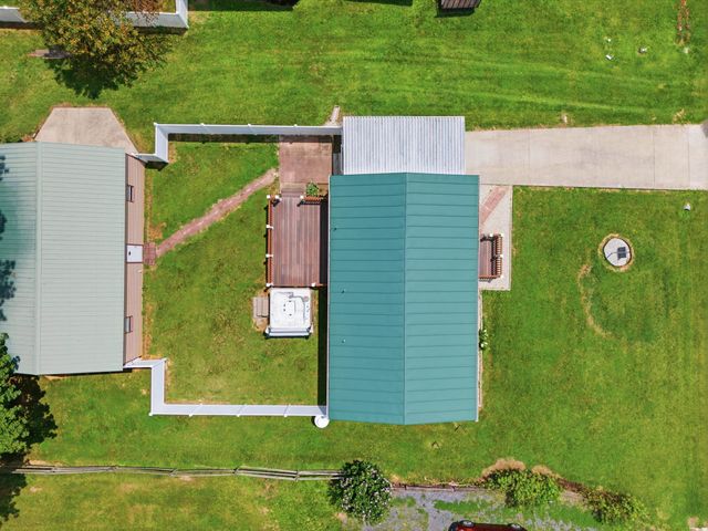 5834 BROAD ST, Mt Jackson, VA 22842