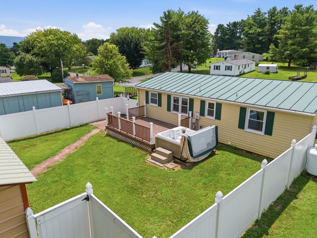 5834 BROAD ST, Mt Jackson, VA 22842