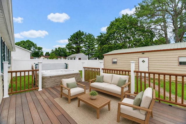 5834 BROAD ST, Mt Jackson, VA 22842