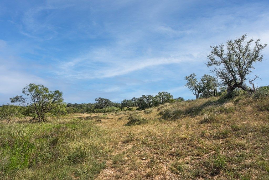 Image 7 of property listing at 2250 Buck Ridge, Melvin, TX 76858
