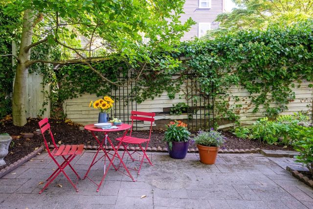 199-201 Hamilton Street 2, Cambridge, MA 02139