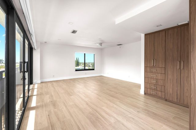 665 SE 21st Avenue Ph501, Deerfield Beach, FL 33441