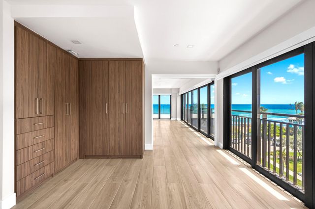 665 SE 21st Avenue Ph501, Deerfield Beach, FL 33441