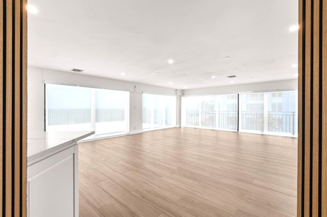 665 SE 21st Avenue Ph501, Deerfield Beach, FL 33441