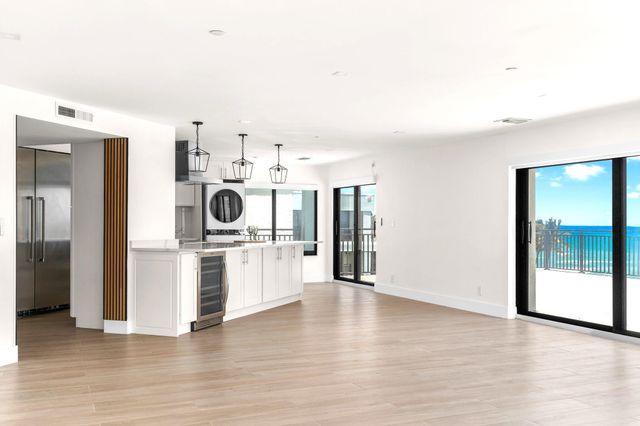 665 SE 21st Avenue Ph501, Deerfield Beach, FL 33441