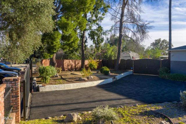 13615 Herrick Avenue, Los Angeles, CA 91342