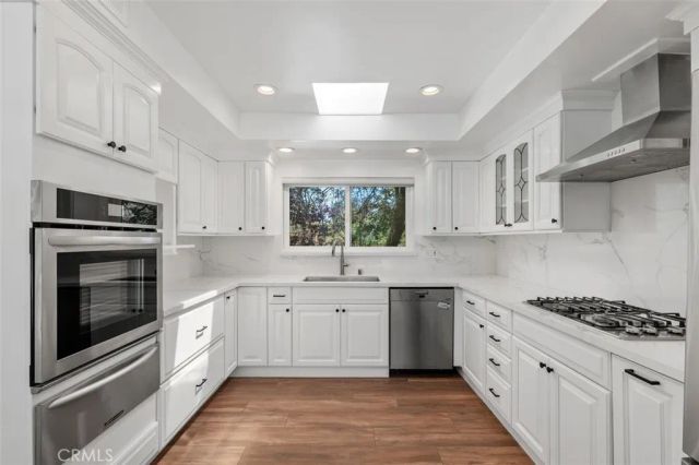 3813 Eddingham, Calabasas, CA 91302
