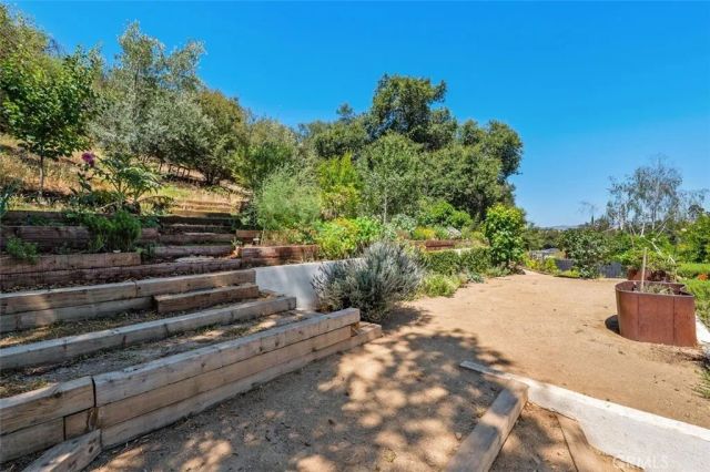 3813 Eddingham, Calabasas, CA 91302