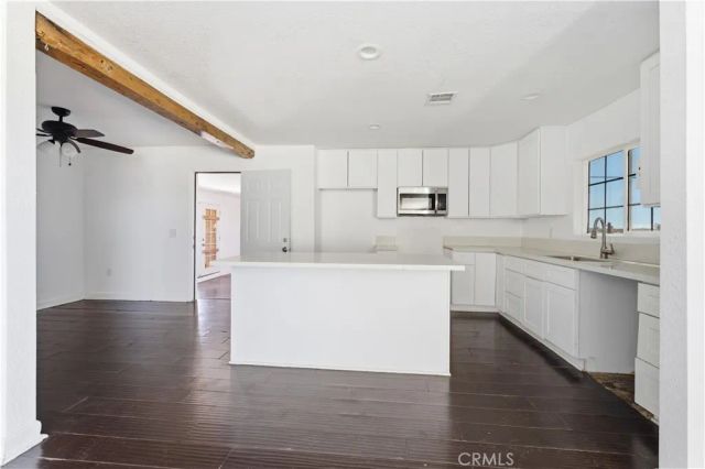 18531 E Palmdale Boulevard, Palmdale, CA 93591