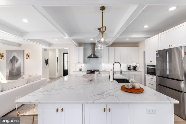 421 SALT POND RD, Bethany Beach, DE 19930
