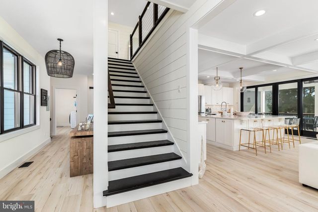 421 SALT POND RD, Bethany Beach, DE 19930