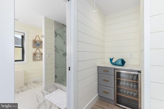 421 SALT POND RD, Bethany Beach, DE 19930