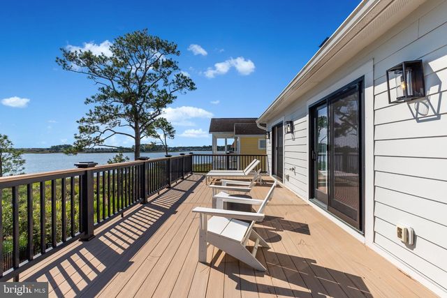 421 SALT POND RD, Bethany Beach, DE 19930