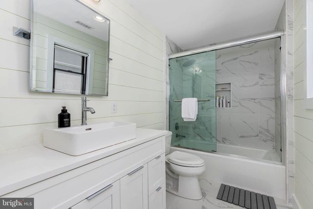 421 SALT POND RD, Bethany Beach, DE 19930