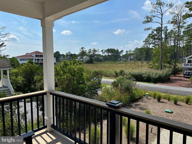 421 SALT POND RD, Bethany Beach, DE 19930