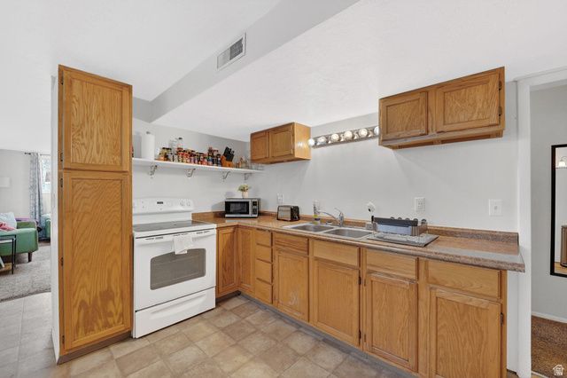 816 W 4100 S, Bountiful, UT 84010