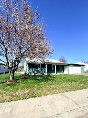 1405 Francis Avenue, Walla Walla, WA 99362