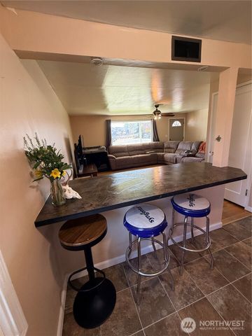 1405 Francis Avenue, Walla Walla, WA 99362